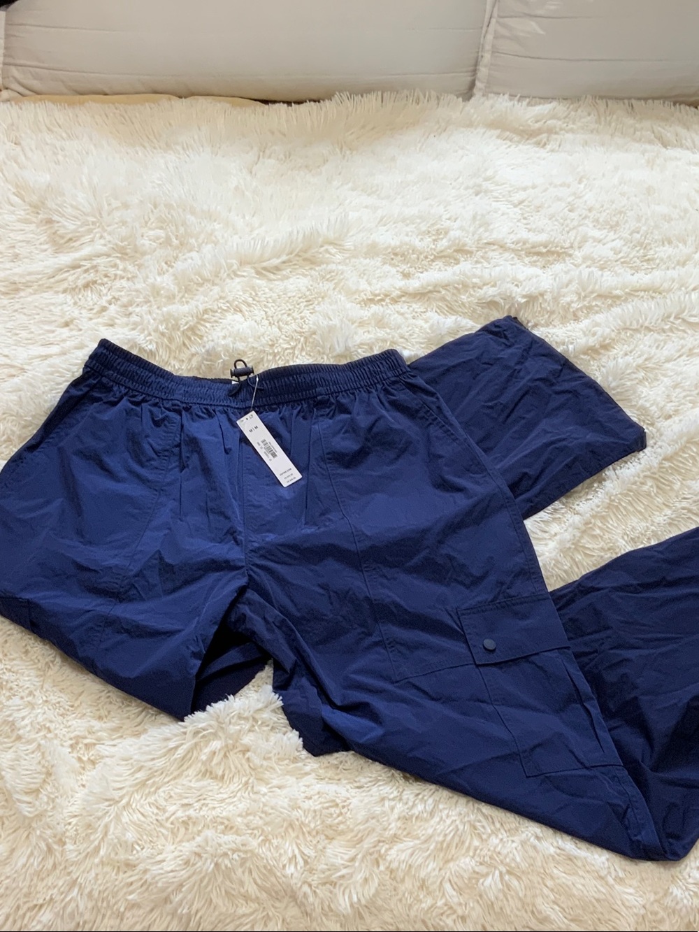 Pink Victoriás Secret Navy Cargo Track Pants